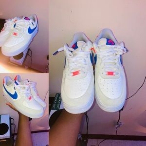 (Suade) texture. Nicks colored Air Force 1.